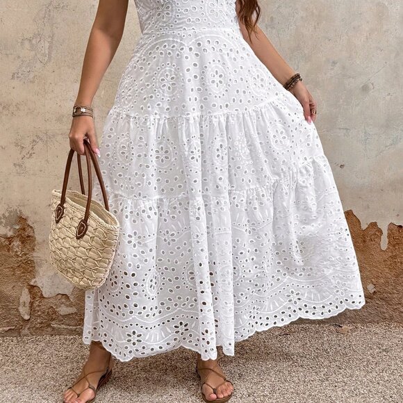 White Boho Casual Women's Plus Size Spaghetti Strap Fitted Long Dress - Picture 3 of 6